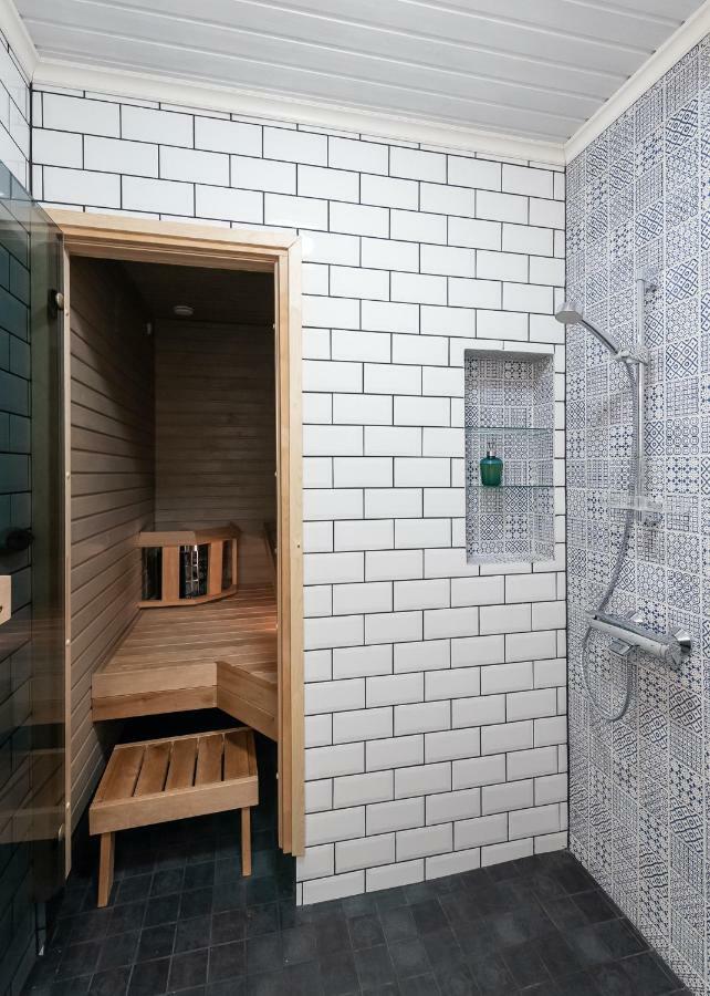 Pikisaari Guesthouse Oulu Bagian luar foto