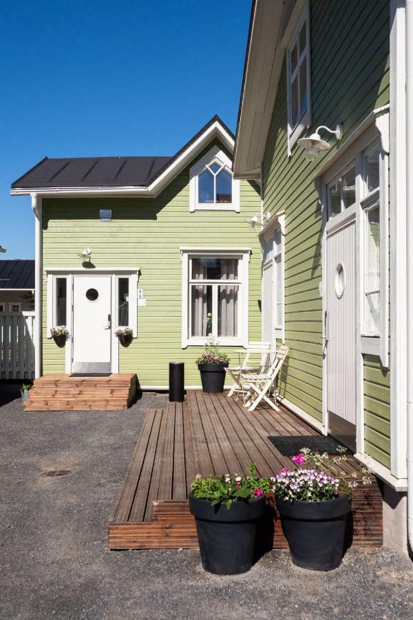 Pikisaari Guesthouse Oulu Bagian luar foto